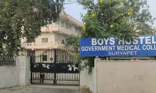 సూర్యాపేట మెడికల్ ర్యాగింగ్ కేసు.. ఆరుగురు వైద్య విద్యార్థులు సస్పెండ్