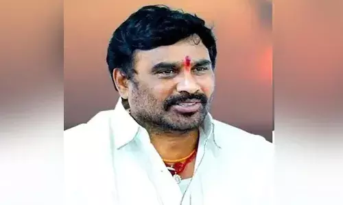 పాల్వంచ ఘటన.. టీఆర్ఎస్ పార్టీ నుంచి వనమా రాఘవ సస్పెన్షన్