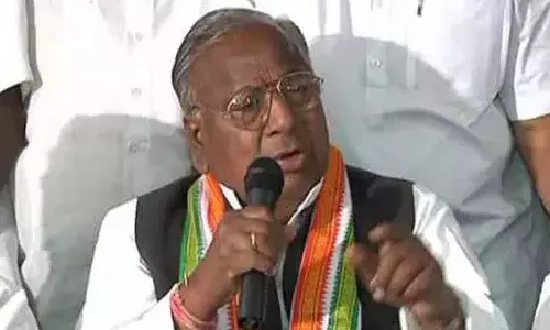 పాల్వంచ ఘ‌ట‌న‌పై కేసీఆర్ స్పందించికపోవడం బాధాకరం