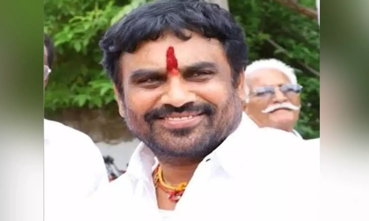 ఎట్ట‌కేల‌కు వ‌న‌మా రాఘ‌వ అరెస్టు.. ఏపీ,తెలంగాణ స‌రిహ‌ద్దుల్లో