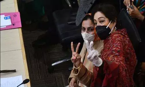 మేయర్ సీటు బీజేపీకే.. ఆప్ తీవ్ర ఆరోపణలు