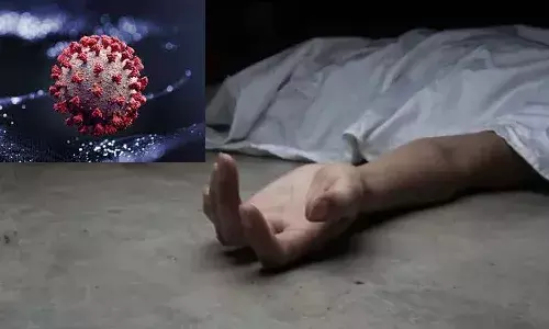కరోనాకు భయపడి.. విషం తాగి తల్లీ కొడుకులు మృతి