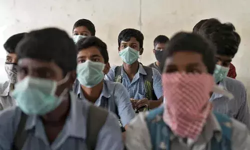 పాఠశాలలకు సెలవులు ఉండవు.. ఆ తర్వాతే నిర్ణయం తీసుకుంటాం.. కానీ : సీఎం