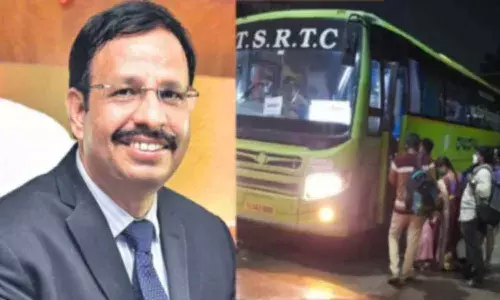 అర్థరాత్రి టీఎస్ఆర్టీసికి యువతి ట్వీట్.. వెంటనే రిప్లయ్ ఇచ్చిన సజ్జనార్