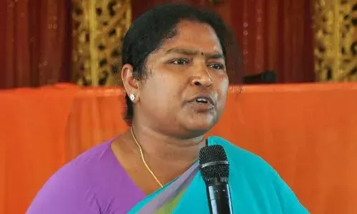 ఎమ్మెల్యే సీతక్క అరెస్ట్