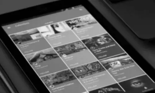 విద్యార్థుల వాట్సాప్ గ్రూప్లో.. అసభ్యకర చిత్రాలు పోస్టు చేసిన ఉపాధ్యాయుడు