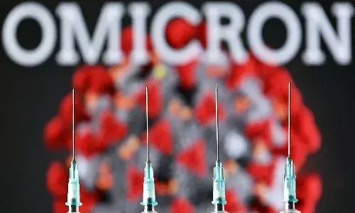 నాలుగు డోసులు వేసినా ఓమిక్రాన్ ను అడ్డుకోలేమట..!