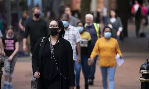 పెరుగుతూ వెళుతూ.. సరికొత్త రికార్డులు నమోదు చేస్తున్న కరోనా