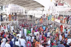 సమ్మక్క-సారక్క జాతర నేపథ్యంలో.. వేములవాడలో ముందస్తు జాగ్రత్త చర్యలు సమ్మక్క-సారక్క జాతర నేపథ్యంలో.. వేములవాడలో ముందస్తు జాగ్రత్త చర్యలు