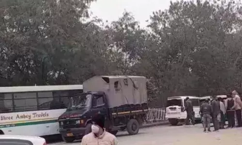 రూ.250 కోసం.. బస్‌ హెల్పర్‌ దారుణ హత్య