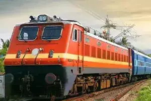 కరోనా ఎఫెక్ట్.. పలు ప్యాసింజర్ రైళ్ల రద్దు కరోనా ఎఫెక్ట్.. పలు ప్యాసింజర్ రైళ్ల రద్దు