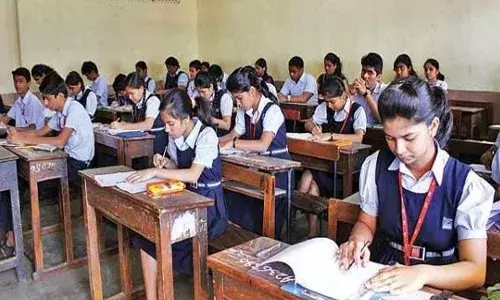 కరోనా కలకలం.. ఒకే స్కూల్లోని 147 మందికి పాజిటివ్