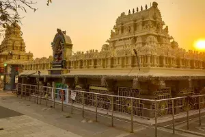 భద్రకాళి ఆలయం తెరిచే ఉంటుంది : ఈఓ భద్రకాళి ఆలయం తెరిచే ఉంటుంది : ఈఓ