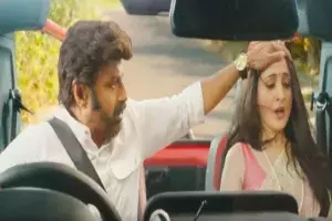 అఖండపై హైదరాబాద్ ట్రాఫిక్ పోలీసుల ప్రశంసలు.. ఎందుకంటే అఖండపై హైదరాబాద్ ట్రాఫిక్ పోలీసుల ప్రశంసలు.. ఎందుకంటే