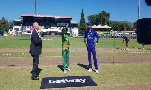 టాస్ గెలిచి బౌలింగ్ ఎంచుకున్న భారత్.. తుది జట్టులో నాలుగు మార్పులు.. దక్షిణాఫ్రికా 36/2