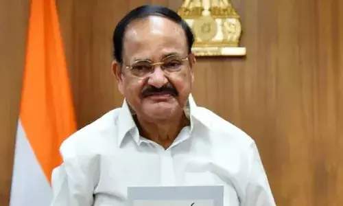 మరోసారి కరోనా బారినపడ్డ వెంకయ్య నాయుడు