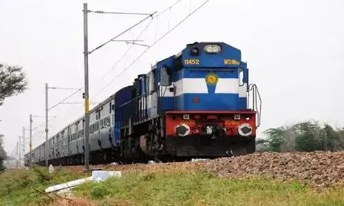 55 రైళ్లు రద్దు చేసిన.. దక్షిణ మధ్య రైల్వే.. ఎప్పటి వరకు అంటే.!