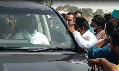 ఎంపీ అర్వింద్ ధర్మపురికి పసుపు రైతుల సెగ