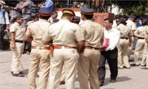 జేబులో ఉన్న చిరిగిన పేపర్.. మర్డర్ మిస్టరీని బయట పెట్టింది