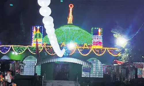 జాన్పహాడ్ దర్గా ఉర్సు ఉత్సవాలు ప్రారంభం