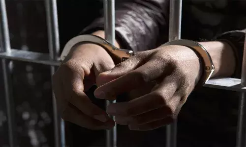 మహిళను అవమానపరిచి, సామూహిక అత్యాచారం.. 14 ఏళ్ల బాలుడు అరెస్ట్