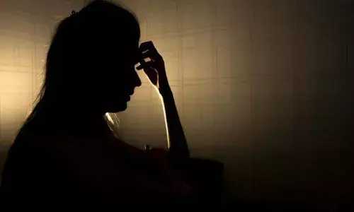 తల్లిపై అత్యాచారం చేసినందుకు.. కుమారుడికి జీవిత ఖైదు