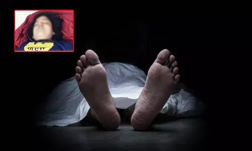 నాన్న.. నేను స్నానానికి వెళ్తున్నాను.. అని చెప్పి వెళ్లింది..