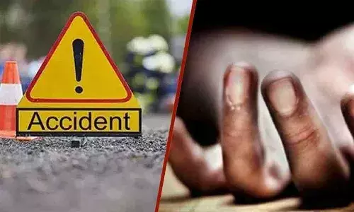 విశాఖలో ఘోర రోడ్డు ప్రమాదం.. ఇద్దరు దుర్మరణం