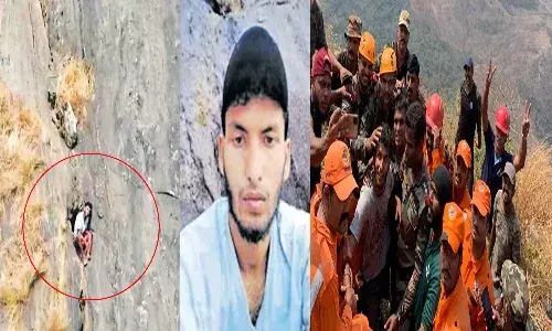 ఆర్మీ రంగ ప్రవేశం.. ప్రాణాలతో బయటపడ్డ కేరళ ట్రెక్కర్ బాబు