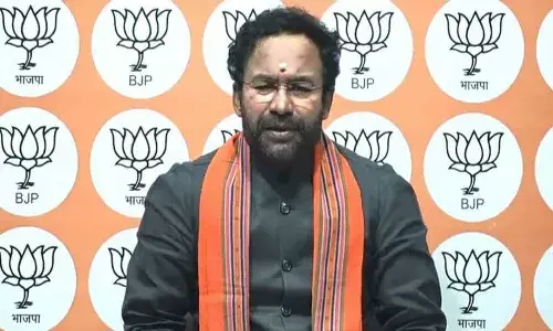 సీఎం కేసీఆర్ వ్యాఖ్యలు.. జవాన్ల మనోభావాలు దెబ్బతీసేలా ఉన్నాయి: కేంద్రమంత్రి