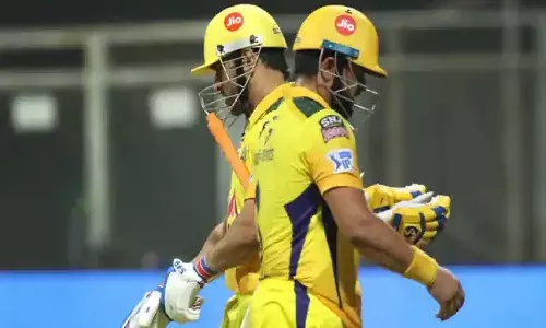 సురేష్ రైనా ధోని నమ్మకాన్ని కోల్పోయాడు