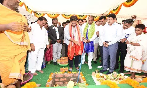 మరో ఐటీ పార్కుకు శంకుస్థాపన చేసిన మంత్రి కేటీఆర్