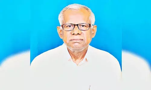 సాహితీవేత్త ఆశావాది ప్రకాశరావు కన్నుమూత