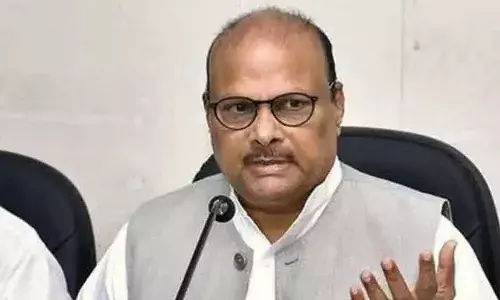 ఆంధ్రప్రదేశ్లో మునుపెన్నడూ లేని ఆర్థిక సంక్షోభం : యనమల రామకృష్ణుడు