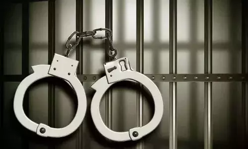 ఆ టెర్రరిస్ట్ సంస్థకు రహస్య పత్రాలు లీక్.. ఐపీఎస్ అధికారి అరెస్టు