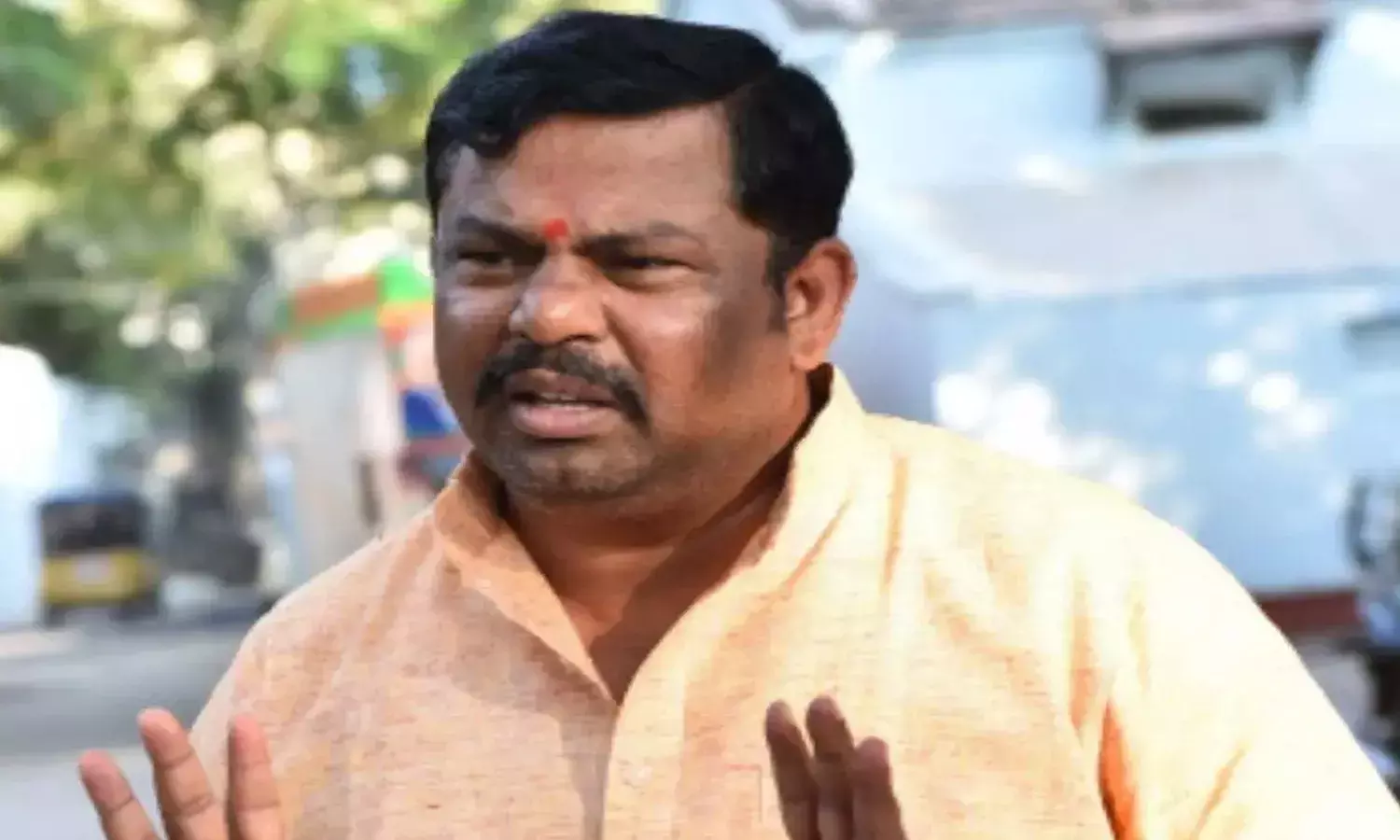 బీజేపీ ఎమ్మెల్యే రాజాసింగ్‌పై మంగళ్‌హాట్ పోలీస్ స్టేషన్‌లో కేసు న‌మోదు