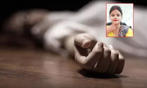 మహిళా కానిస్టేబుల్ డెడ్ బాడీ డ్రైనేజీలో..!