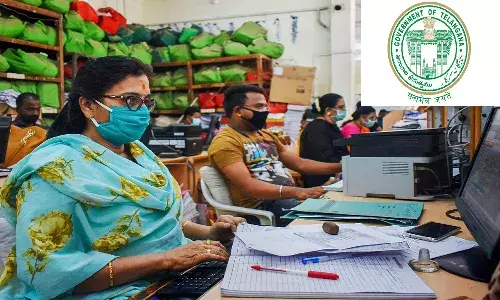 గుడ్న్యూస్ : ఉద్యోగులందరికీ రెండు నెలల పీఆర్సీ బకాయిలు చెల్లించనున్న తెలంగాణ ప్రభుత్వం