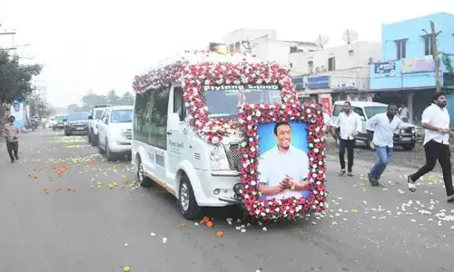 ముగిసిన మంత్రి మేక‌పాటి గౌత‌మ్‌రెడ్డి అంత్య‌క్రియ‌లు