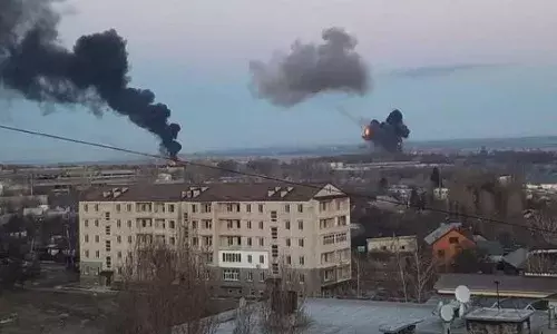 5 విమానాలు, ఒక హెలికాప్టర్ను కూల్చివేశామన్న ఉక్రెయిన్.. ఖండించిన రష్యా