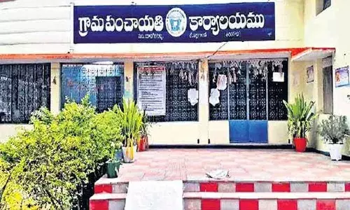 గ్రామ పంచాయతీలు, మున్సిపాలిటీలకు నిధులు విడుదల