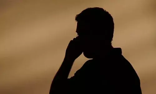 మీ కుమార్తెను ఉక్రెయిన్ నుండి తీసుకుని వస్తానని చెప్పి.. మోసం