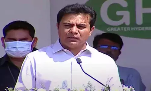 విశ్వ‌న‌గ‌రంగా తీర్చిదిద్దుతున్నాం : మంత్రి కేటీఆర్‌