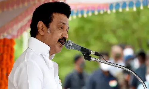 రాజ్యాంగాన్ని మార్చాల్సిందేనని అంటున్న మరో ముఖ్యమంత్రి
