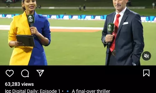 అంత అవసరమా, ఆ డ్రెస్ ఏంటి ?!