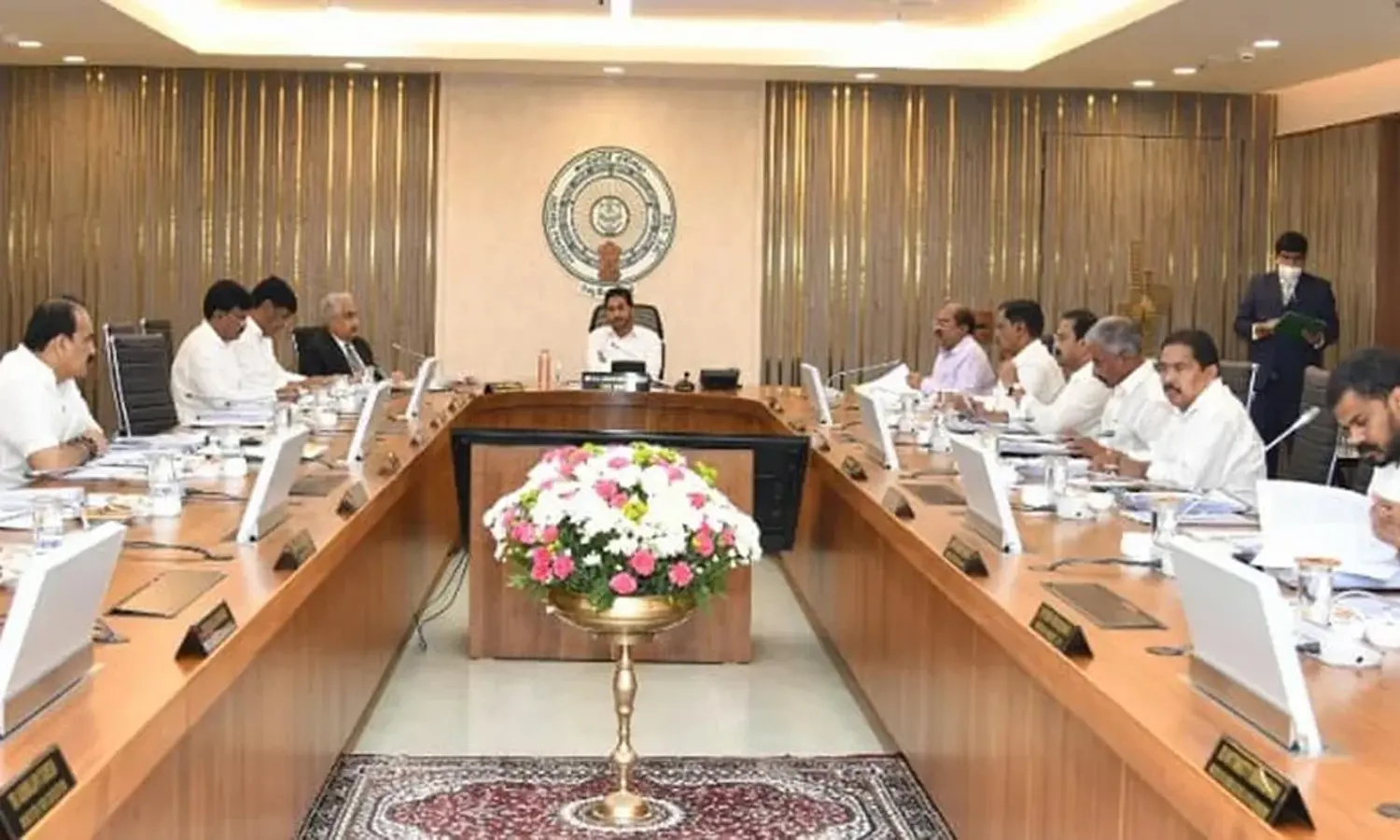 ఏపీలో రెండో బాష‌గా ఉర్దూ.. చ‌ట్టాల స‌వ‌ర‌ణ‌కు కేబినెట్ ఆమోదం