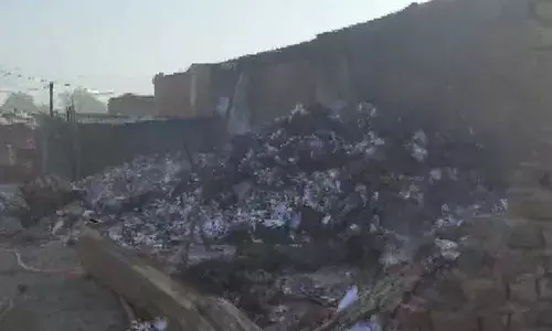 ఢిల్లీలో ఘోర అగ్నిప్రమాదం.. ఏడుగురు సజీవ దహనం.. సీఎం విచారం