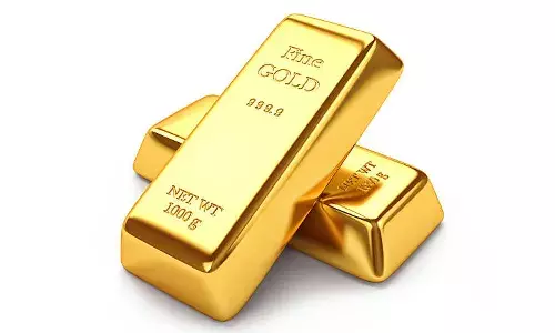 పసిడి ప్రియులకు షాక్.. భారీగా పెరిగిన బంగారం ధర