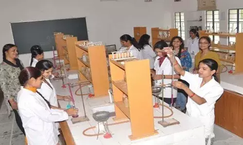 విద్యార్థులకు అలర్ట్‌.. ఇంటర్‌ ప్రాక్టికల్స్‌ పరీక్షల షెడ్యూల్‌ రిలీజ్‌