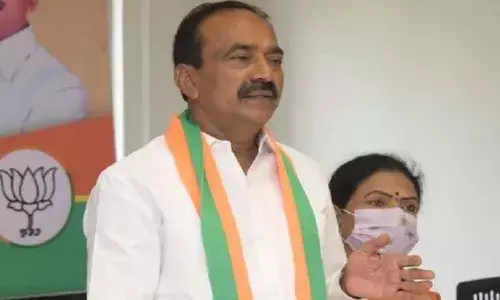 మమ్మల్ని కాదు.. సభానియమాలను ఉల్లంఘించిన సీఎంను సస్పెండ్ చెయ్యాలి..